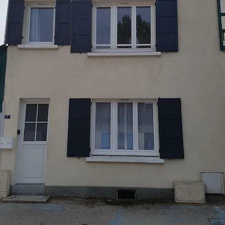 בית נופש La Maison Des Bateaux *